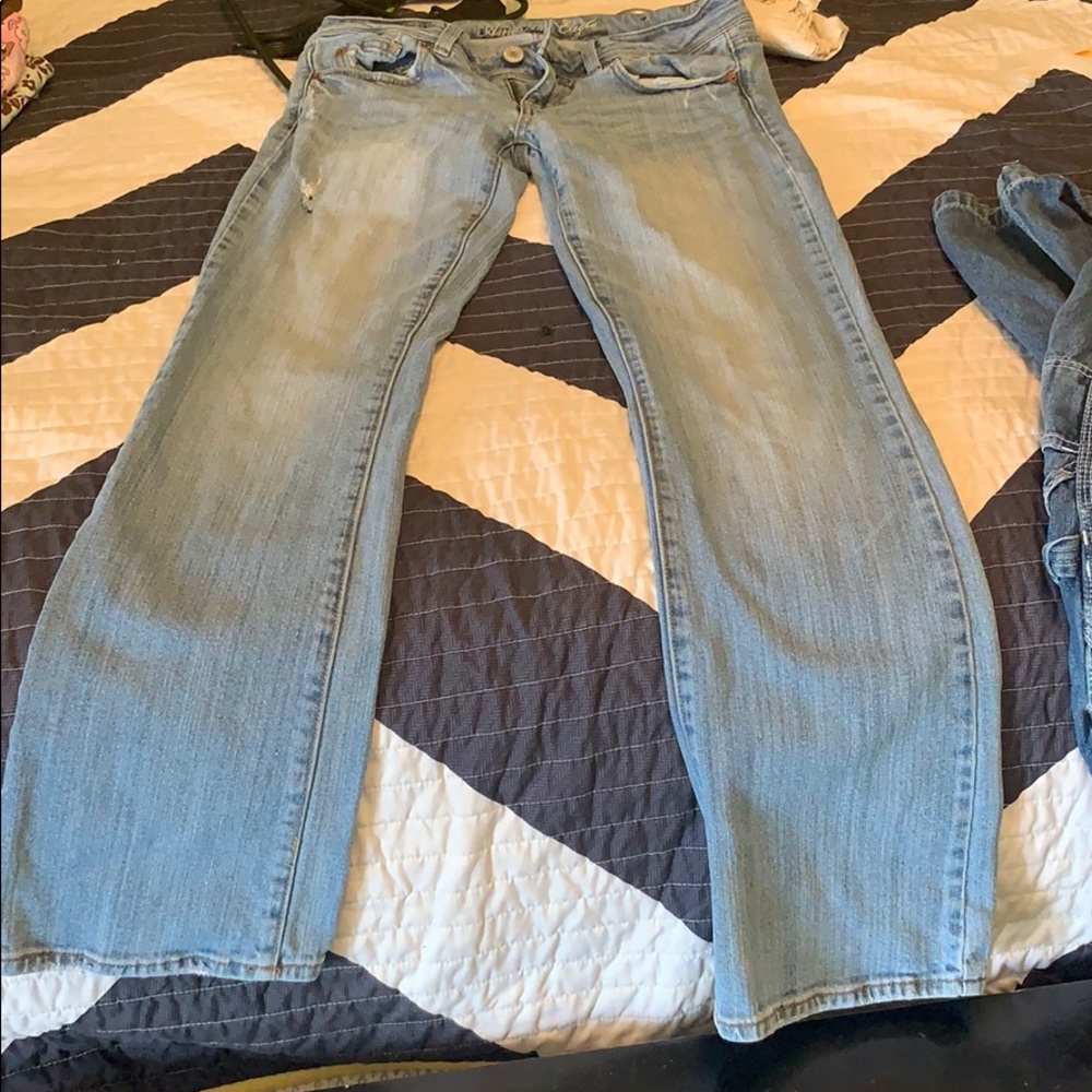 Jeans